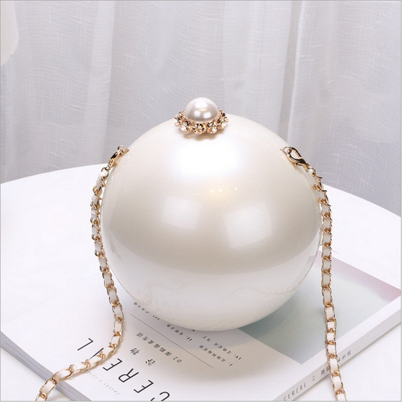 Newest Circular Ball Women White Acrylic Clutch Bag Evening Bags Perfume Bottle Acrylic Chain Shoulder Handbags Purses