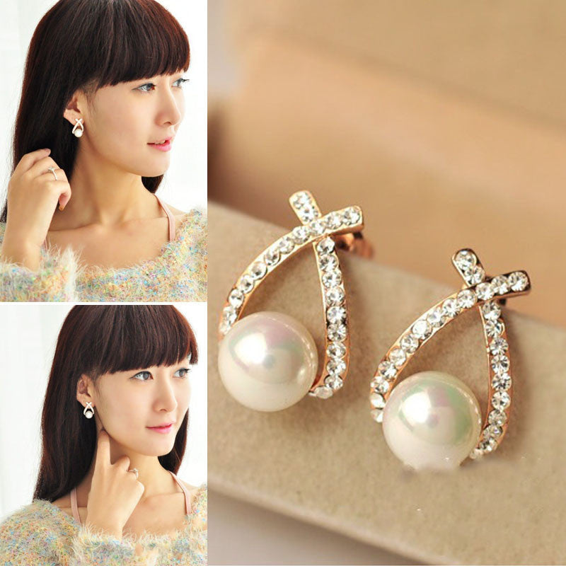 1 Pair Elegant Women Lady Fashion Crystal Rhinestone Ear Stud Earrings